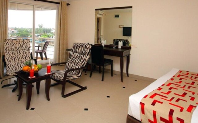 Choy's Waterfront Residence Guest House