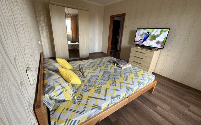 So Vsemi Udobstvami Apartments