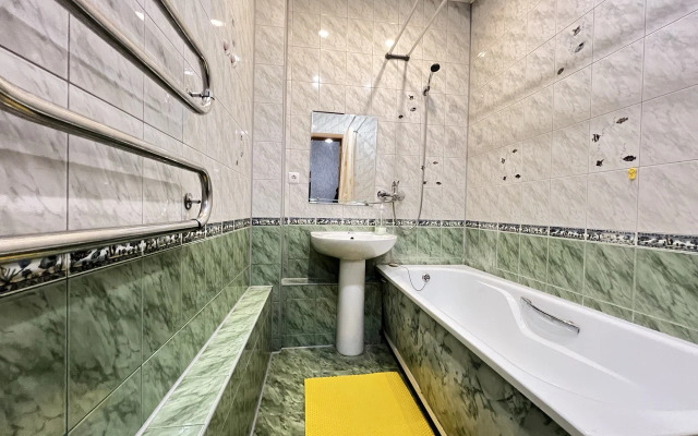 Na Ulitse Peskovskaya 12B Flat