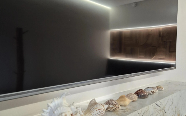 Na ulitse Praporschika Komarova 34-97B Apartment