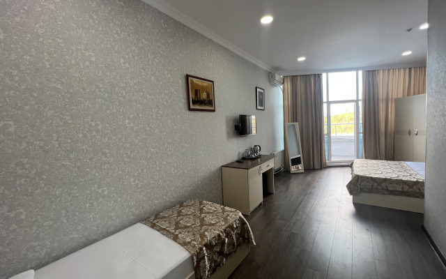 Bulvar Inn Hotel