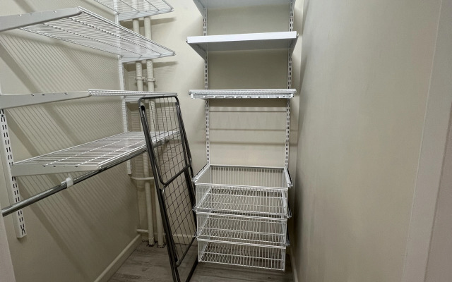 Sovremennaya Ryadom S Tsentrom Flat
