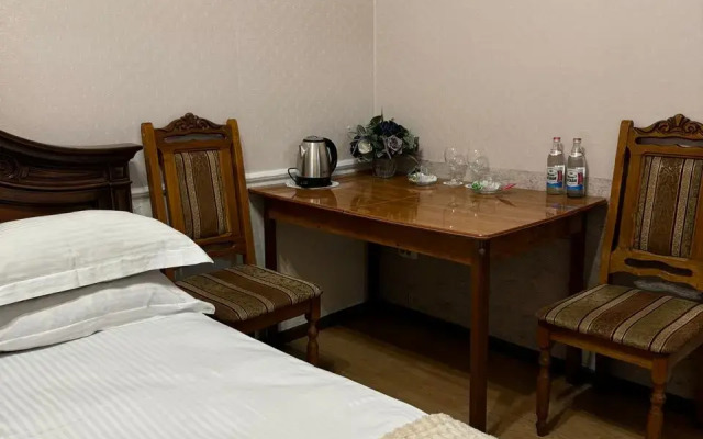 Nika Guest House