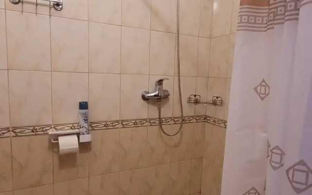 Nika Guest House