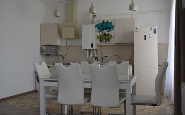 Republica Living Quarters