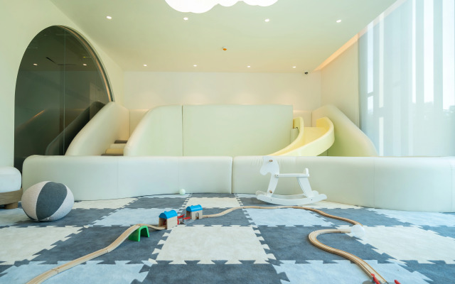 The Title Legendary BangTao Beach 408 Apartments