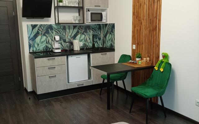 Na Pulkovskikh Vysotakh Flat