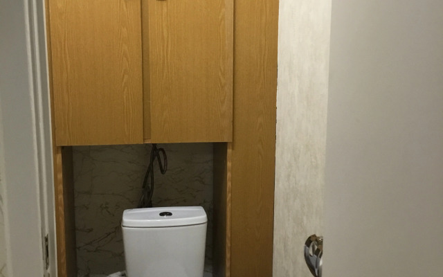 Naprotiv Kristalla Flat