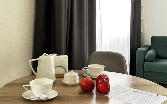Green Apartment Ryadom S Tsentrom Flat