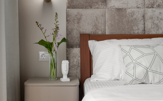 Апартаменты Кварт-Отель, Бережковская наб., 4 (1)