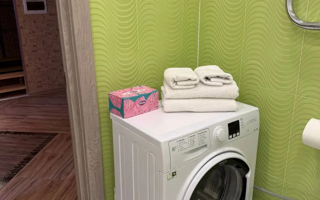 Апартаменты на проспекте Маршала Жукова 11/4