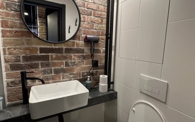 Апартаменты Двухуровневая Студия Лофт на Маяковского 17