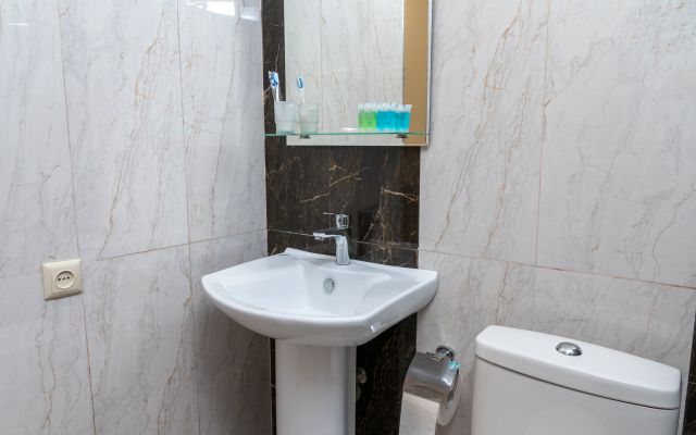 Aeka Hotel