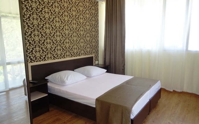 ArLian Lazarevskoe Guest House
