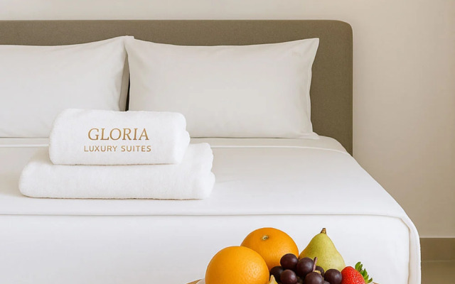 Отель Gloria luxury suites