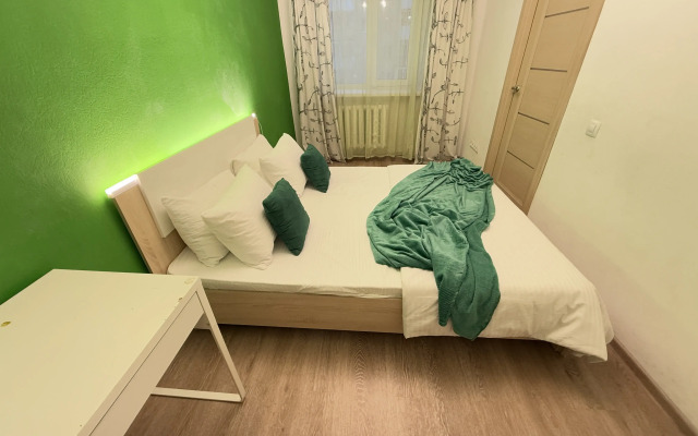 Квартира Двухкомнатная на Чайковского 87