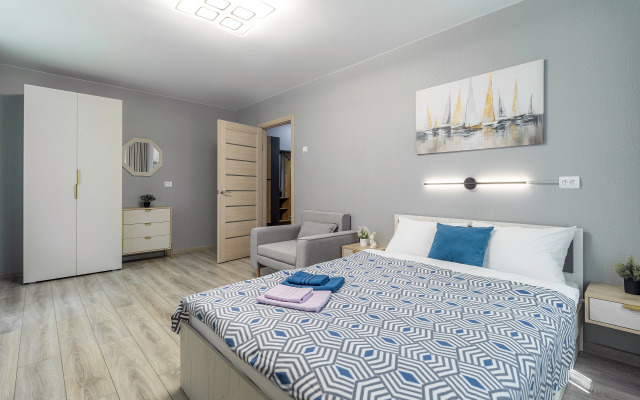 Квартира Комфортная на ул. Генерала Ивлиева 32к3