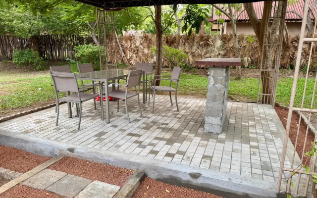 Cosy Villa Yala Villa