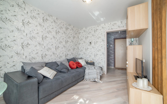 Beguest Ryadom S Aeroportom Koltsovo Flat