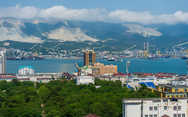 Dizaynerskie V Tsentre Novorossiyska Ot Letoapart Apartments
