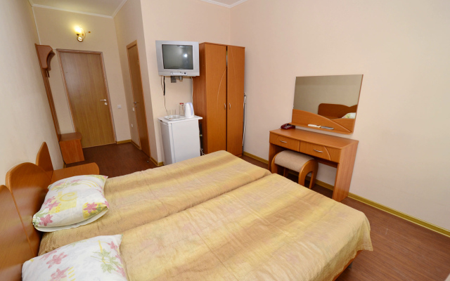 Kapitan Hotel
