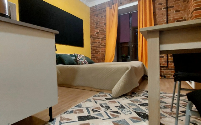 U Starokalinkinskogo mosta Apartments 6