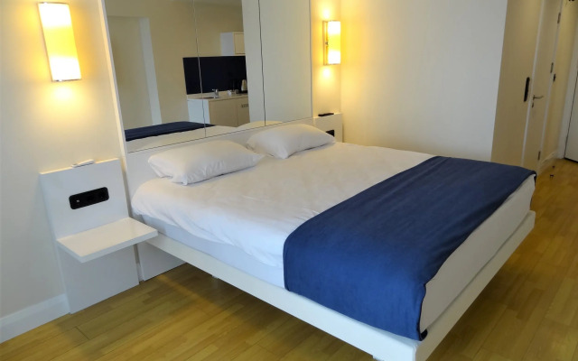 Апартаменты Орби Сити блок С