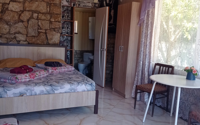 Evelinka Guest House