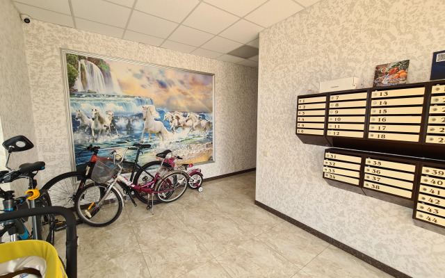 V Siriuse S Otdelnoy Spalney I Balkonom Flat