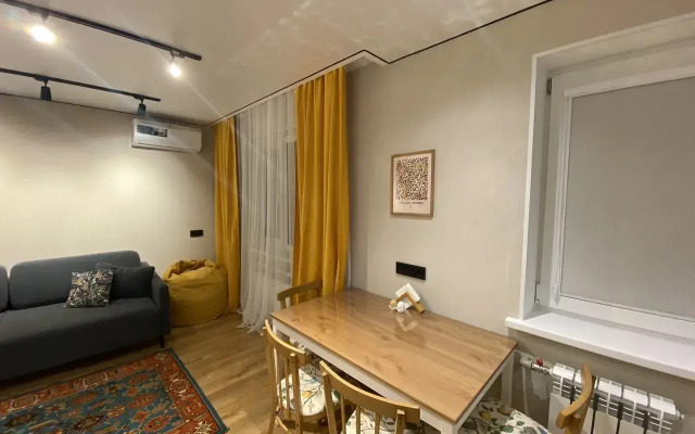 Квартира на Улице Тхапсаева 16