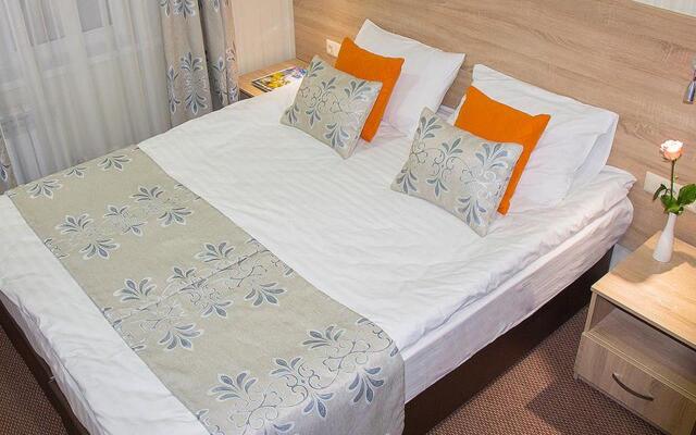 Silk Way Inn
