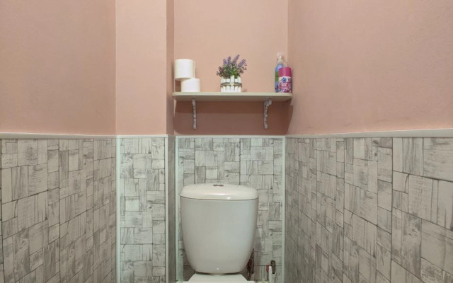 Na Ulitse Andreya Ado 16 Flat