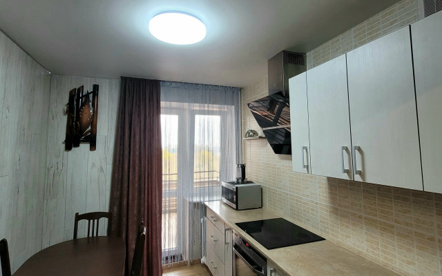 V Tsentre Internatsionalnaya 21 Apartments