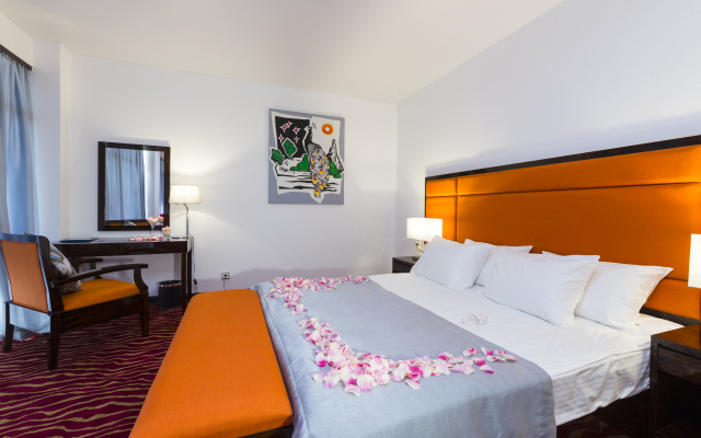 Sunrise Garden Hotel