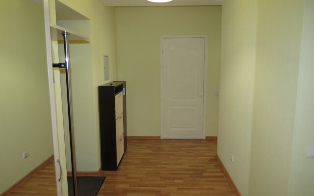 Dvuhkomnatnyie Apartamentyi Tsiolkovskogo 36