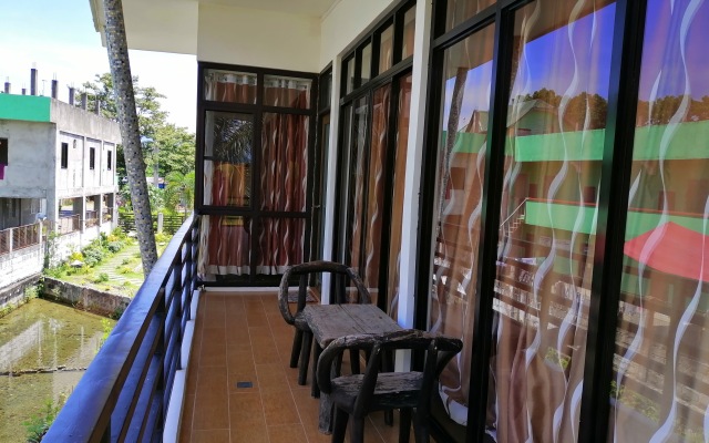 Casa Herminia Baler Guest House