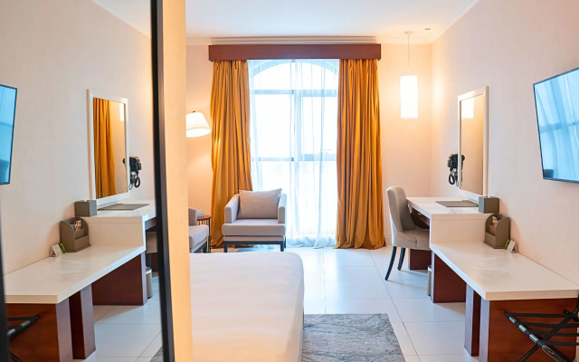 Отель Asma, Al Barsha