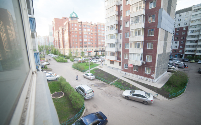 Апартаменты на улице Батурина 20 3 этаж