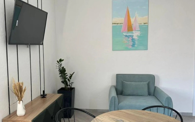 2-Kh Komnatnaya V Gostevom Dome Flat