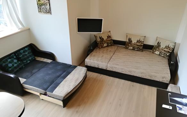 Center na Demokraticheskoi 34 Apartments