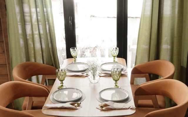 Cherny Lis Guest House