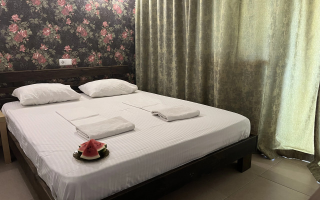 M33 Guest House