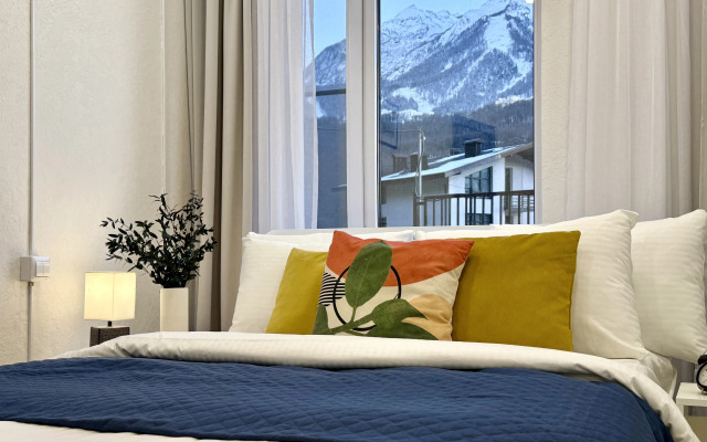 Апартаменты на Листопадной 15А