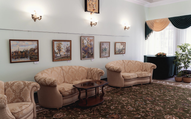 Старая Гостиница Лавры