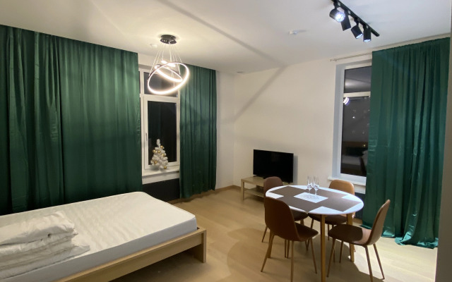 #2 Superior studio for 2+1 by Lo Apartments
