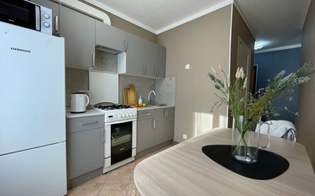 Biznes-Apartamenty Lora Home na Prazhskoy Apartments