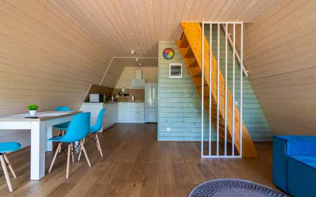No. 3 Cosmos Krasnoe Ozero Guest House