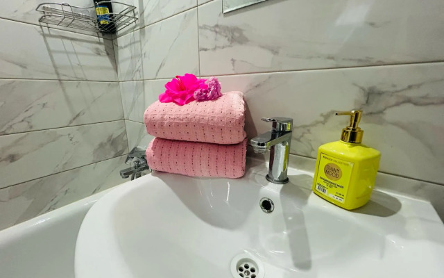 Квартира GoldApart Качалинская 9