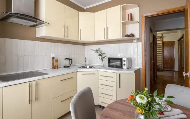 Апартаменты Кварт-Отель, Украинский б-р, 5