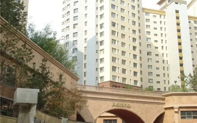 Koshkarbaeva 10/1 Apartments